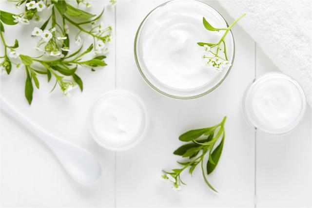 plant extract in cosmetic