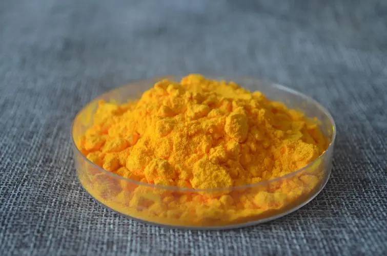 Ubiquinone powder