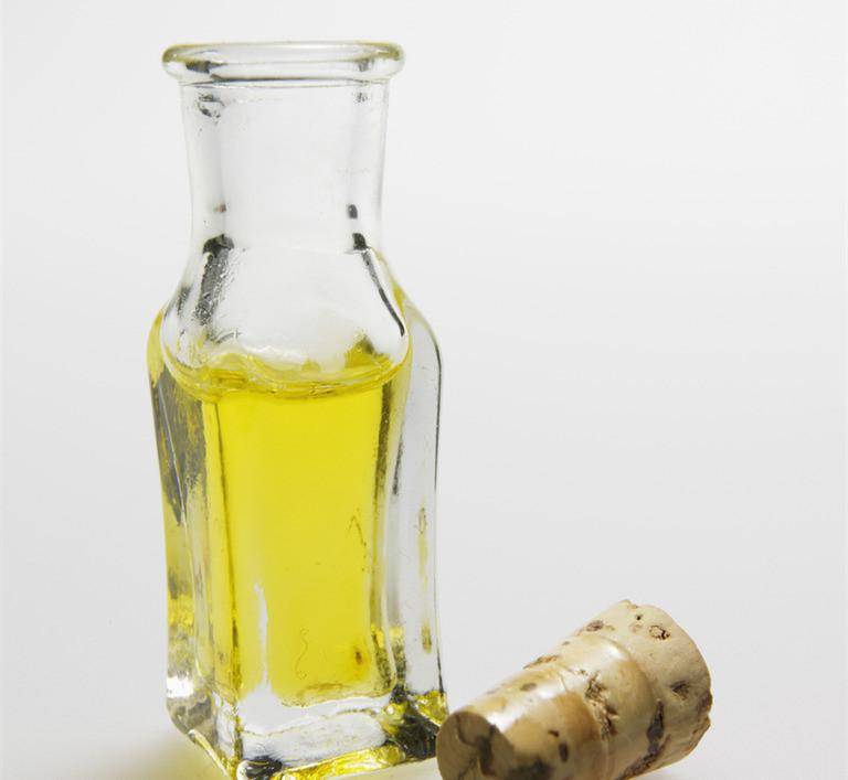 Ginger essential oil
