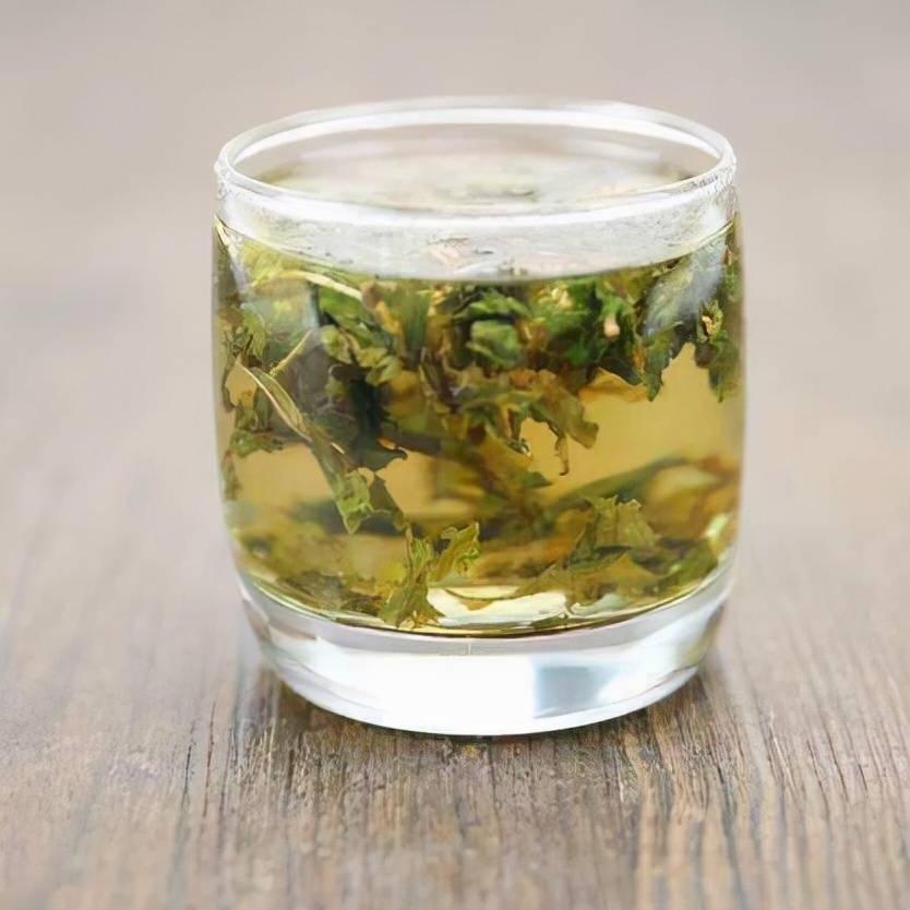 Dandelion tea